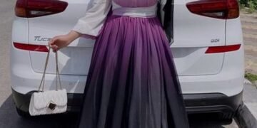 لكل سيدة انيقة تابعينا فى جروب ملابس بسعر الجمله ��