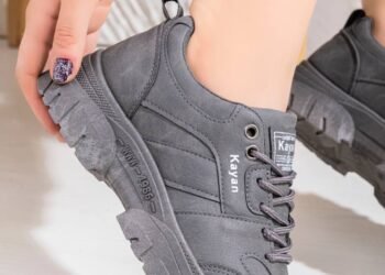 shopping shoes