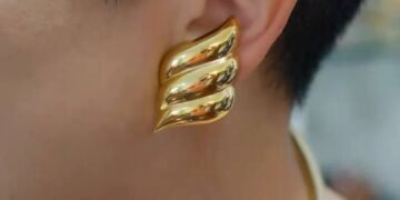 لمسه للذهب الصينى واستالس