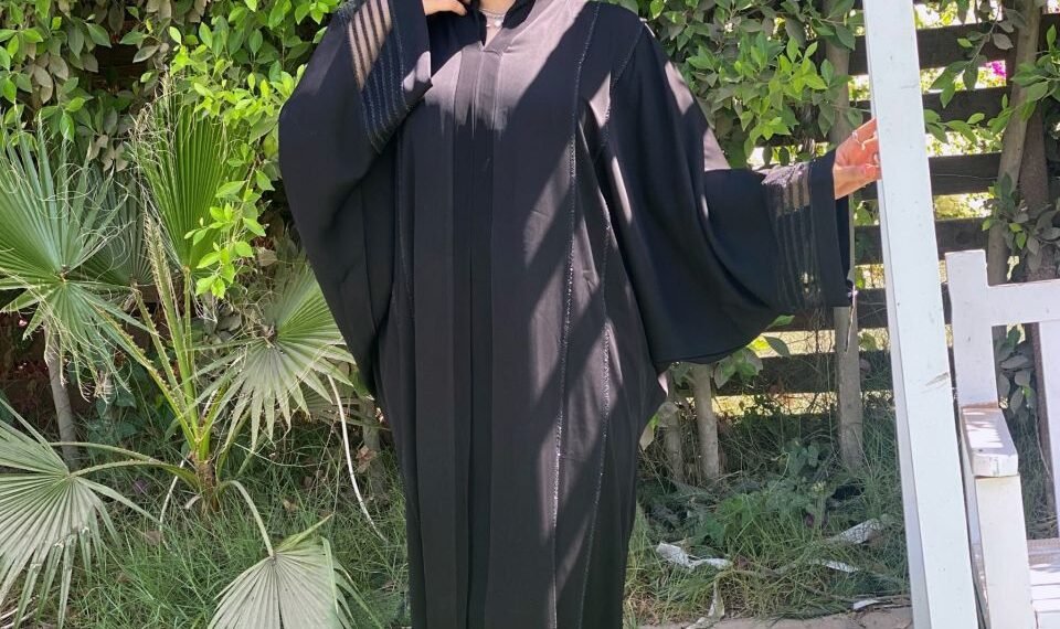 اشيك عبايا و احباب المدينة