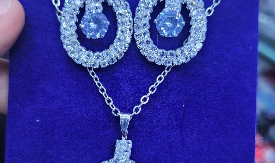 التوحيد للاكسسوار والتوك