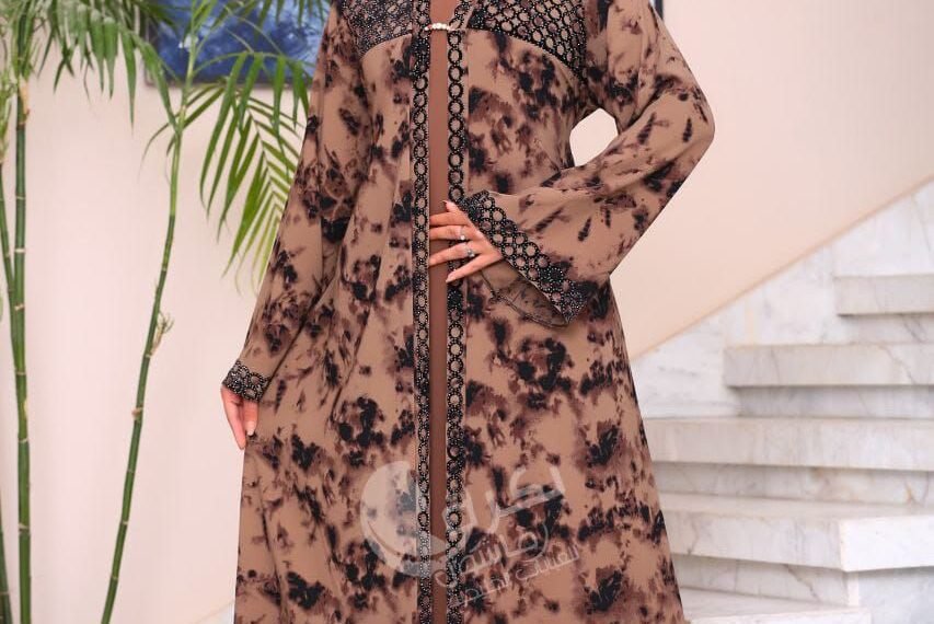 اشيك عبايا و احباب المدينة