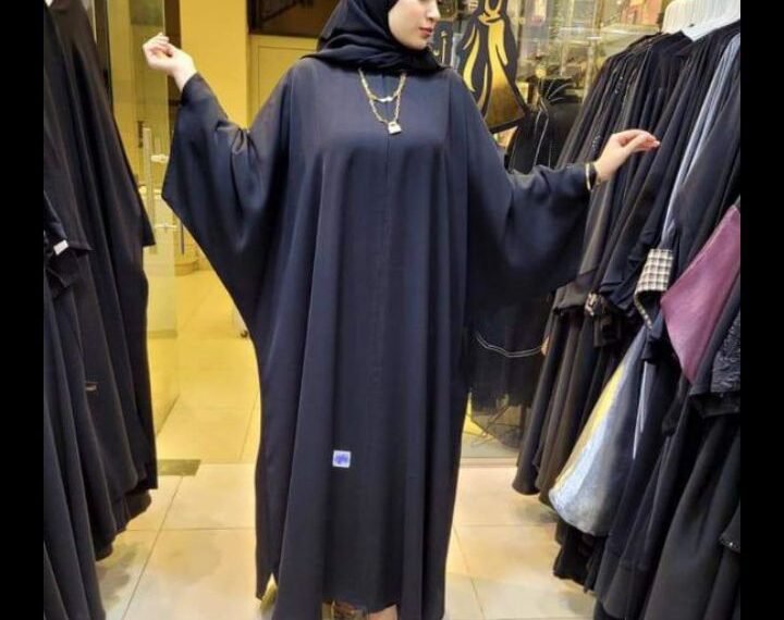 اشيك عبايا و احباب المدينة