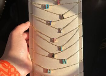 لمسه للدهب الاصينى