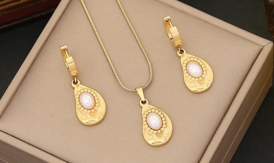 لمسه للدهب الصينى