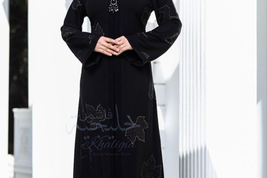 اشيك عبايا و احباب المدينة