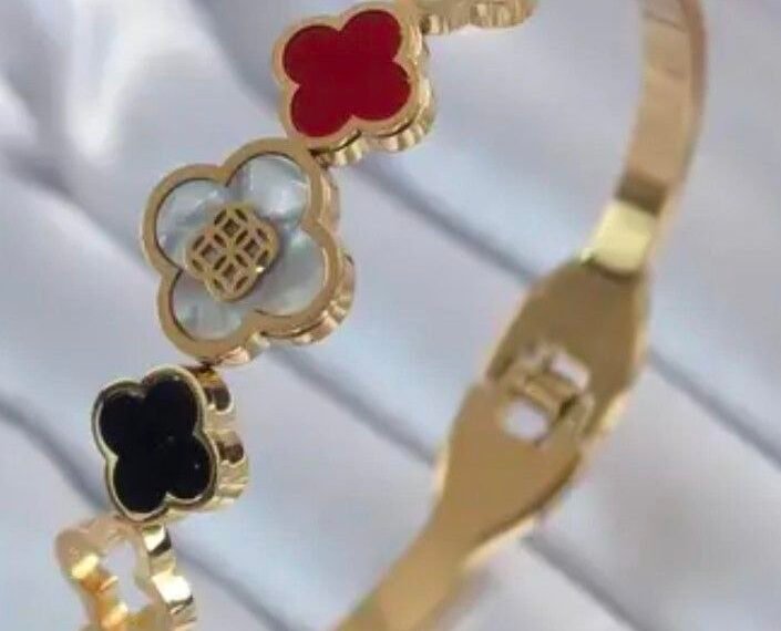 لمسه للدهب الصينى