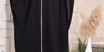 اشيك عبايا و احباب المدينة