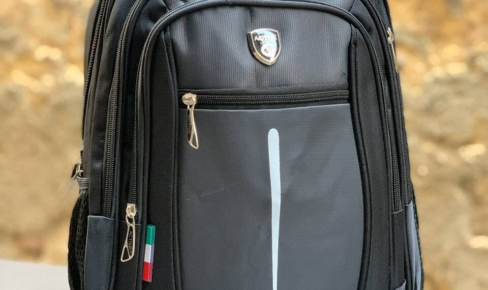 دكان لوزة شنط وشوزات