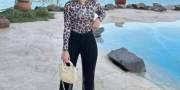 مصنع و مكتب MUHRA للملابس✨