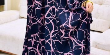 اشيك عبايا و احباب المدينة