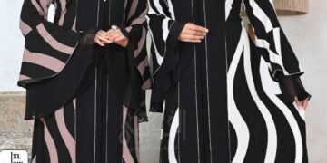 اشيك عبايا و احباب المدينة