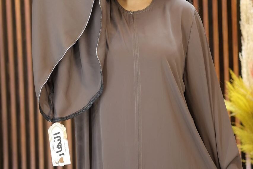 اشيك عبايا و احباب المدينة