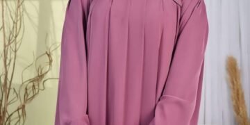 اشيك عبايا و احباب المدينة