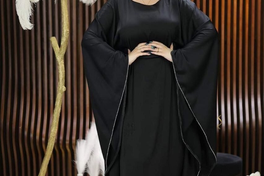 اشيك عبايا و احباب المدينة