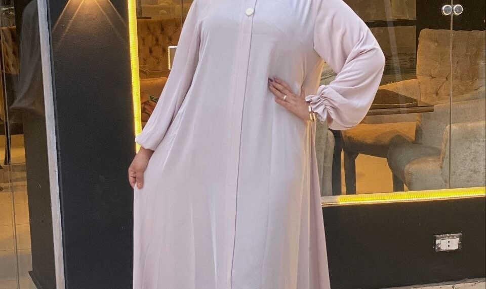 اشيك عبايا و احباب المدينة