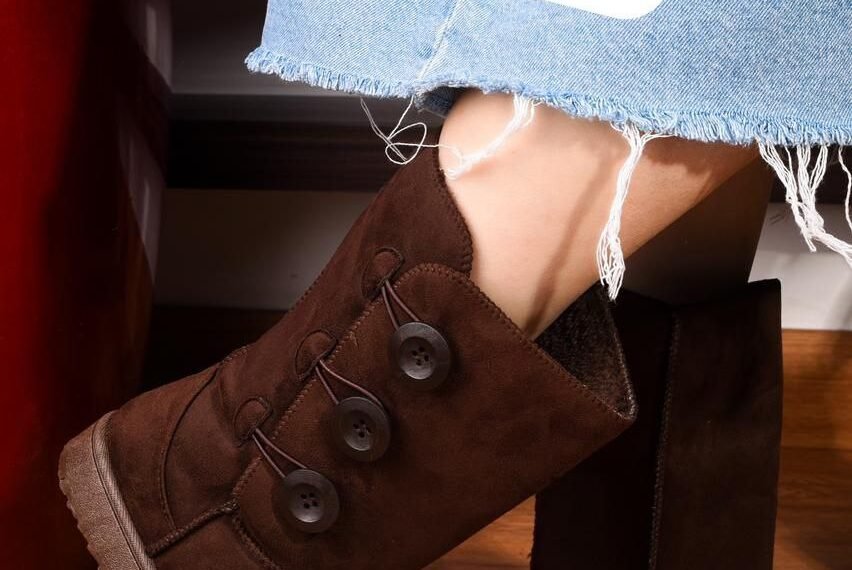 دكان لوزة شنط وشوزات