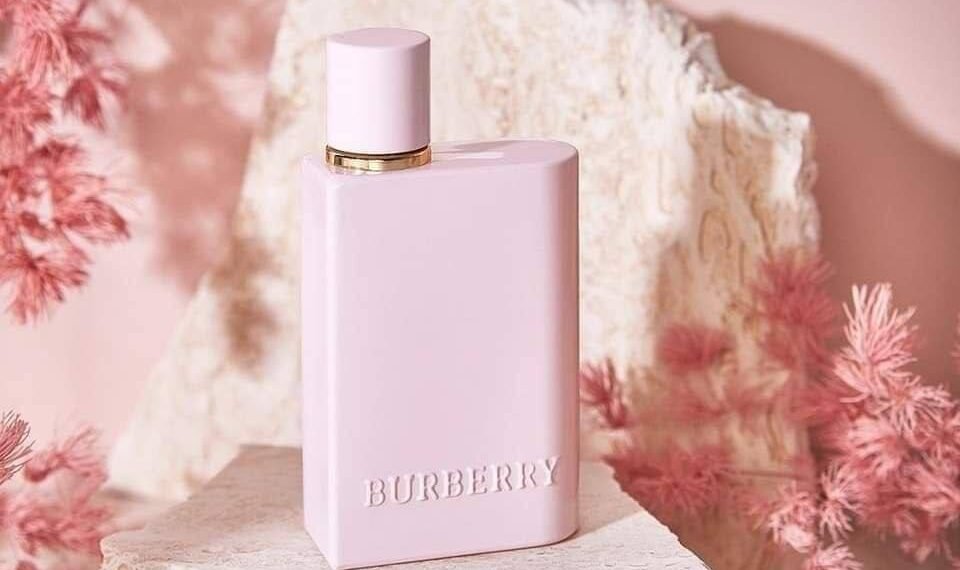 Makeup and accessories store