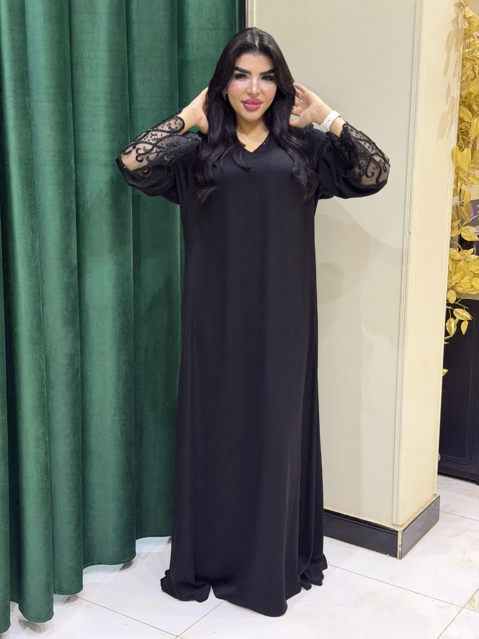 مكتب عبايات – اشيك عبايا و احباب المدينة - صورة 4